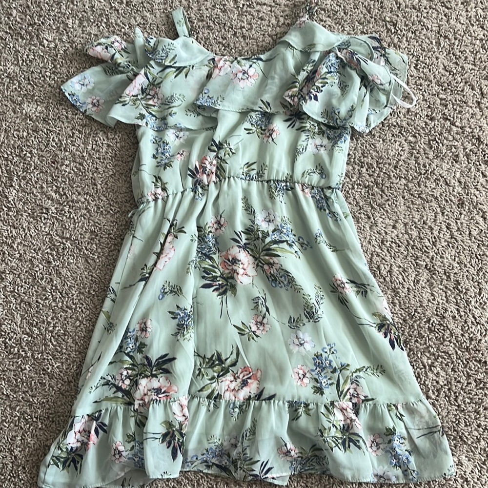 juniors floral pretty dress
